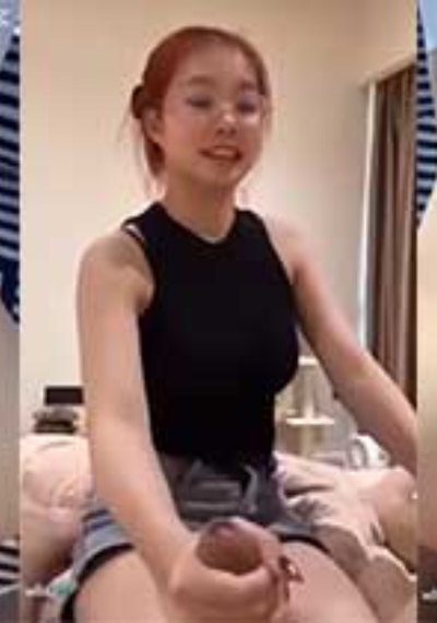 ดูหนังออนไลน์ คลิปหลุดไทย xxxแว่นมานี้มา หลุดน้องแว่นนมโตโม๊กเสียวขย่มควยยับ